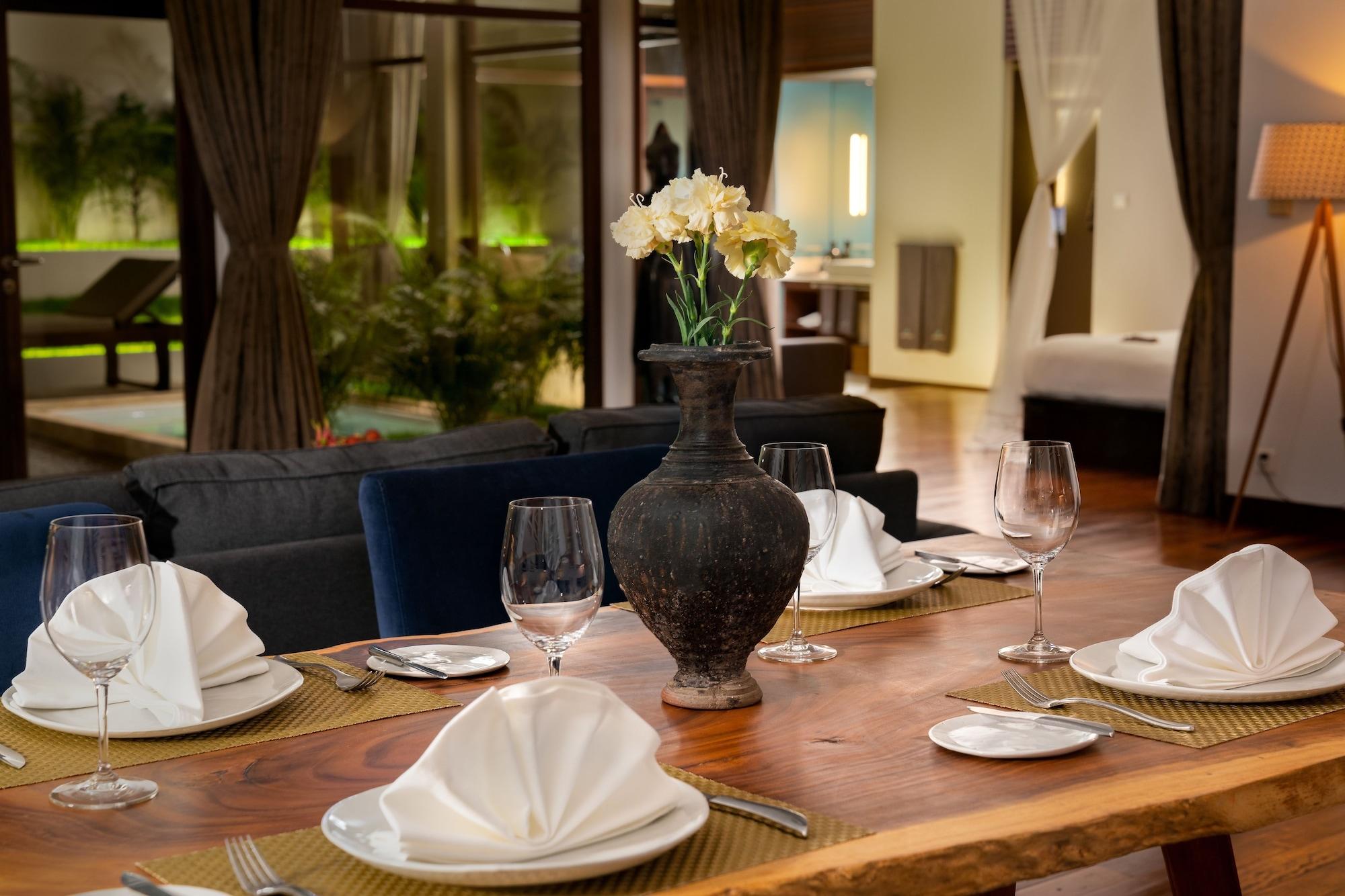 Heritage Suites Hotel Siem Reap Exterior foto