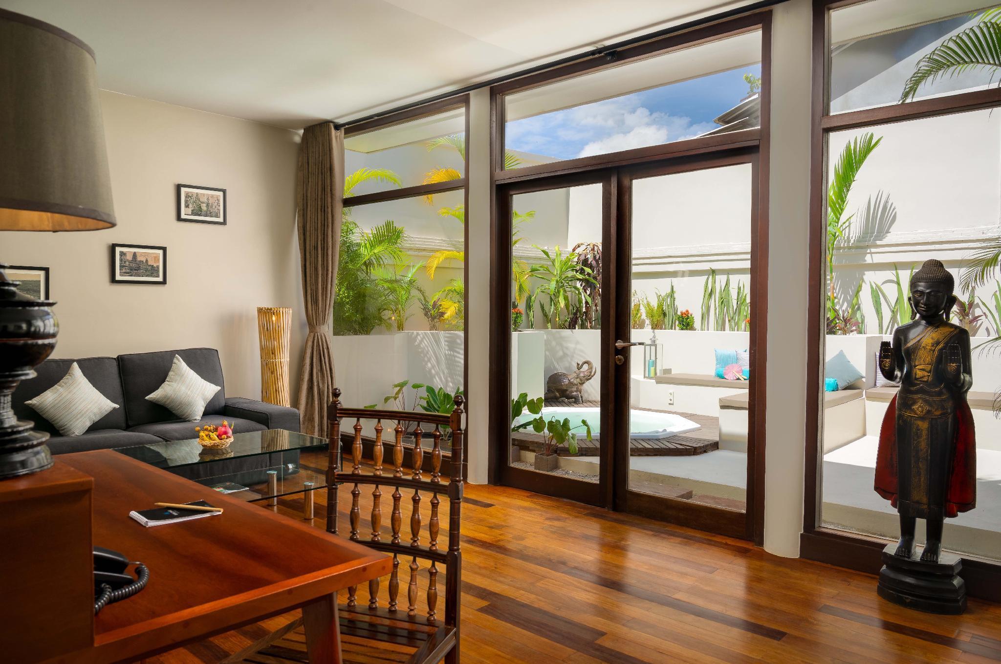 Heritage Suites Hotel Siem Reap Exterior foto