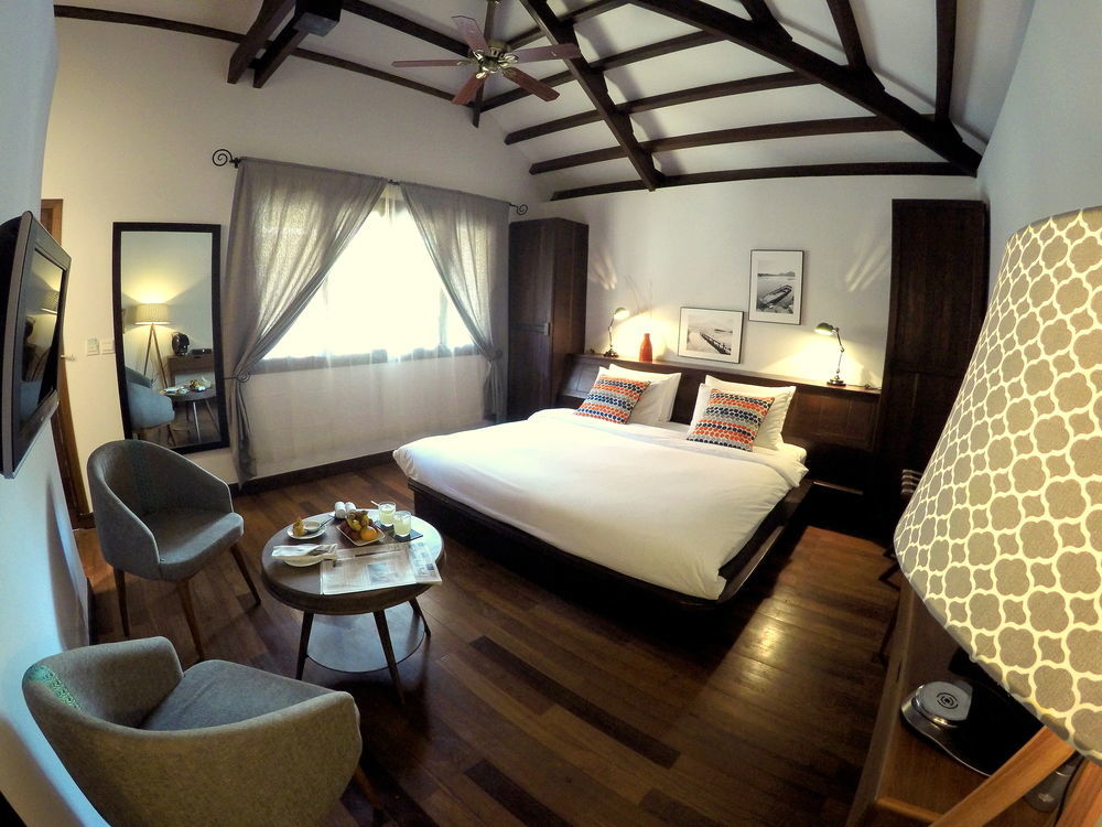 Heritage Suites Hotel Siem Reap Exterior foto