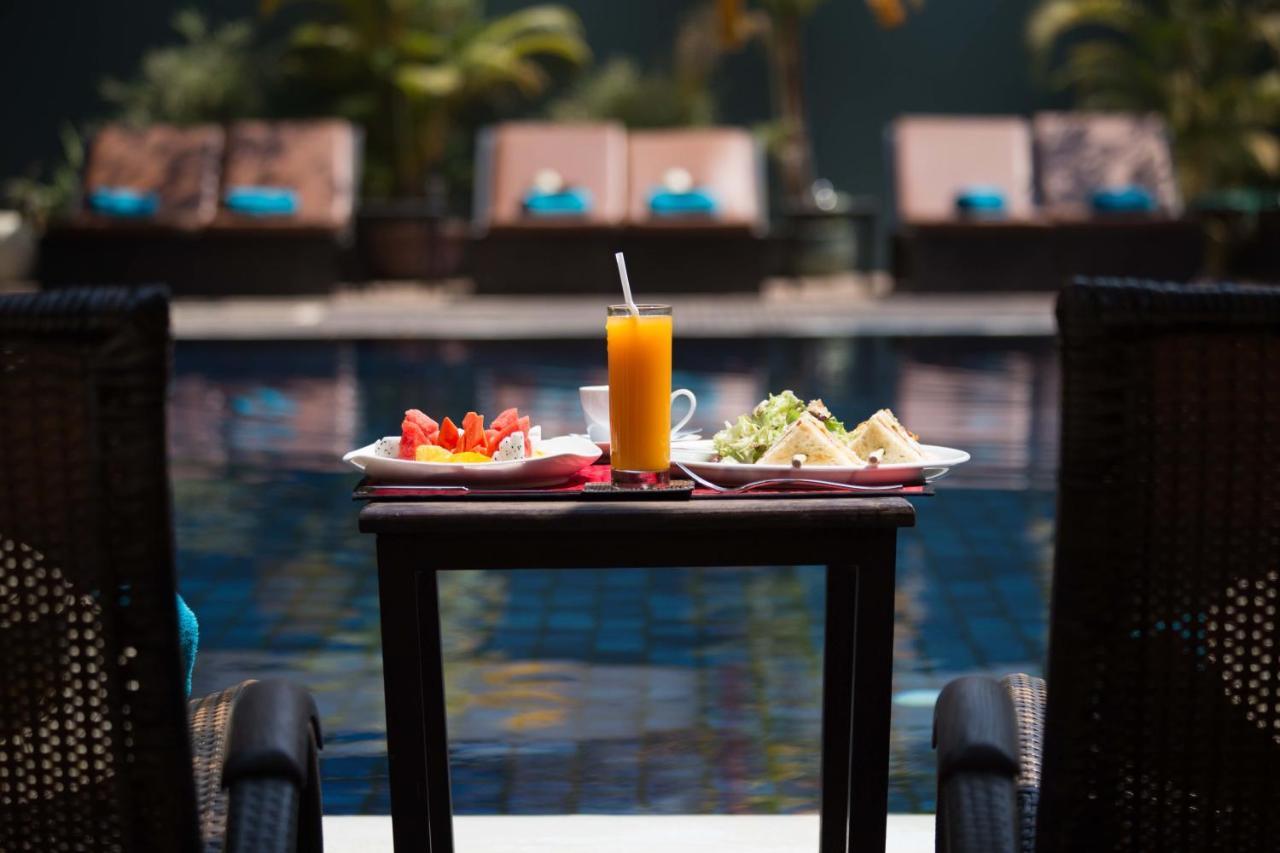 Heritage Suites Hotel Siem Reap Exterior foto